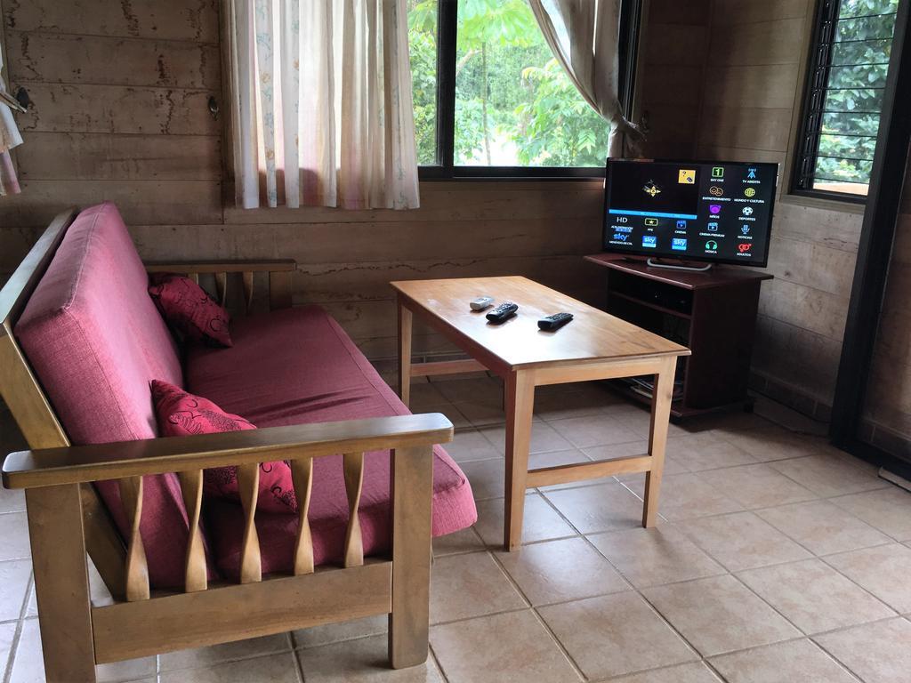 Отель Many'S House Ballena Экстерьер фото