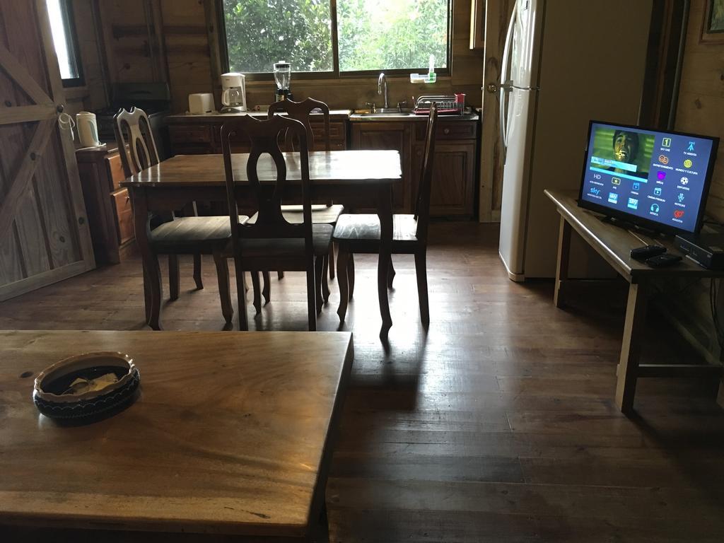 Отель Many'S House Ballena Экстерьер фото