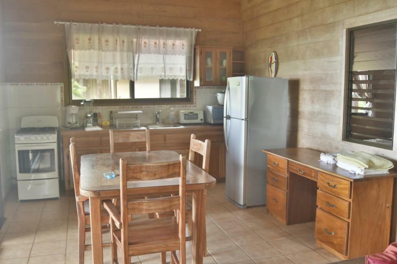 Отель Many'S House Ballena Экстерьер фото